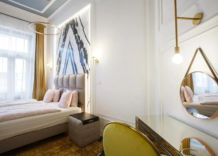 Palace Apartment By Main Station - Premier